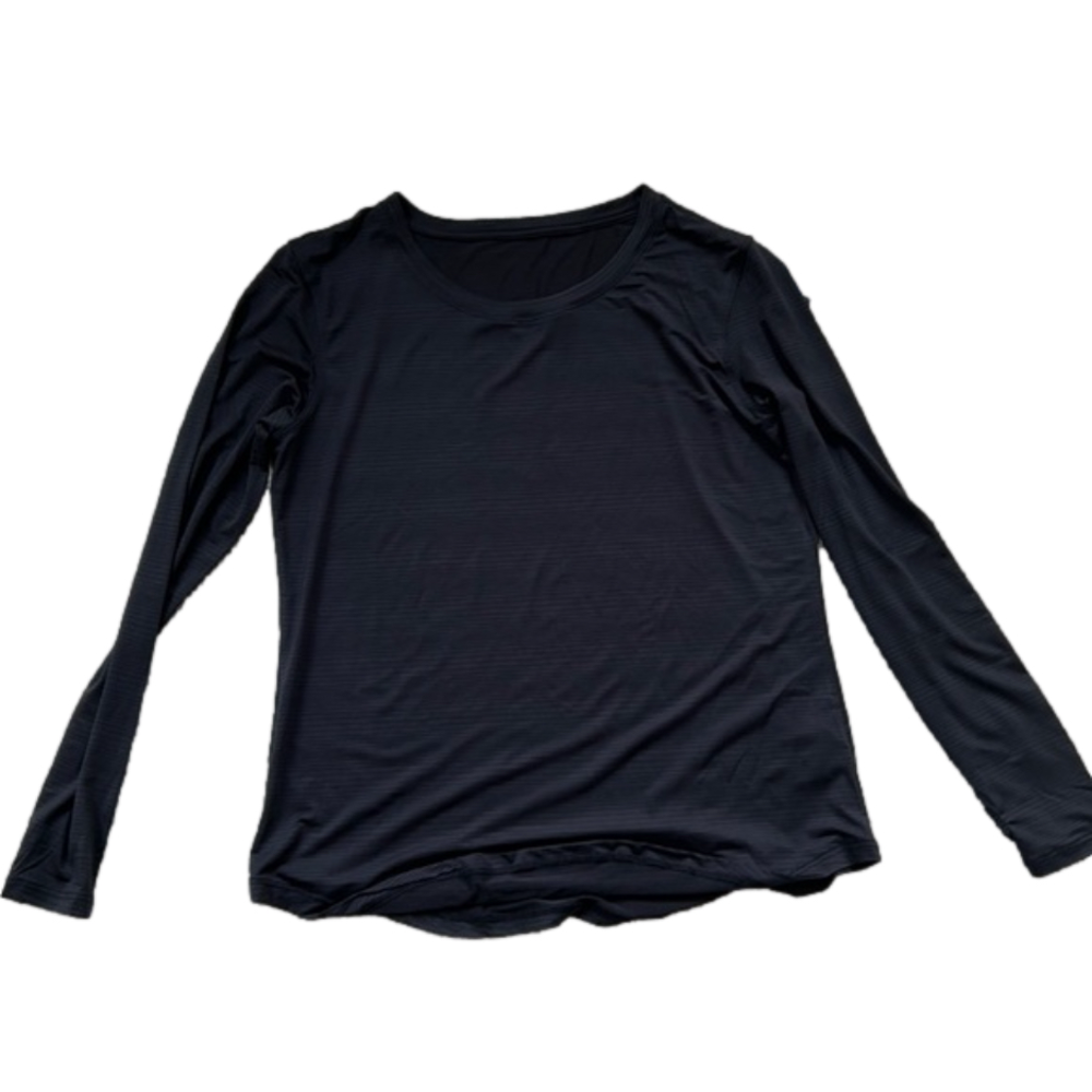 🌿Zyia activewear performance material shirt, long sleeved, size M🌿